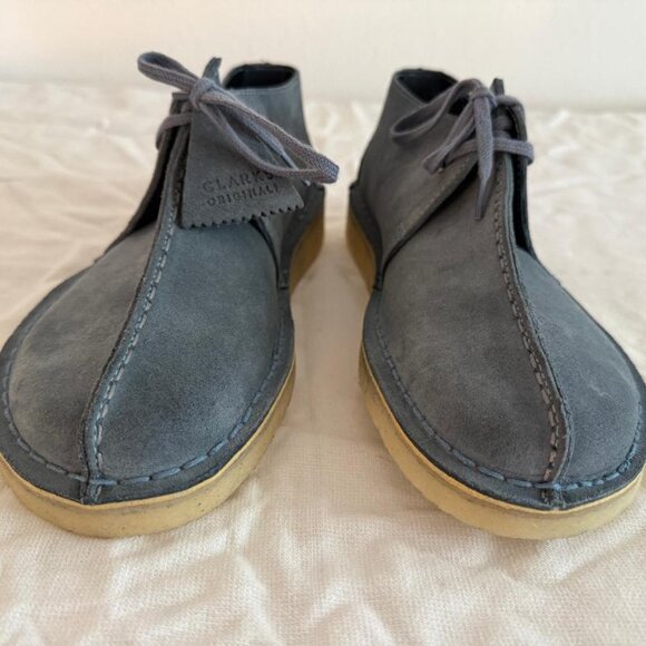 Rare Clarks Desert Trek - light blue suede - US Men's 8 - Picture 1 of 6